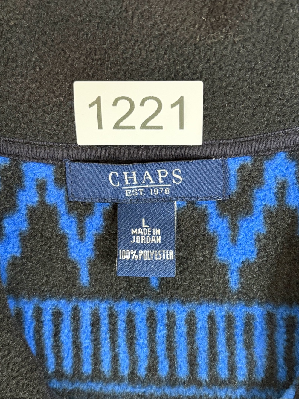 Chaps Black & Blue Nordic Geometric Zip-Front Fleece Vest (L) - Picture 8 of 8
